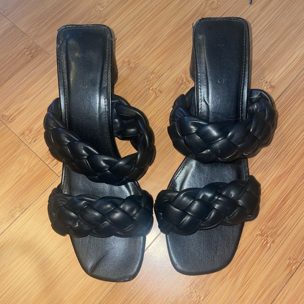 Express Women’s Heel - Picture 1 of 3